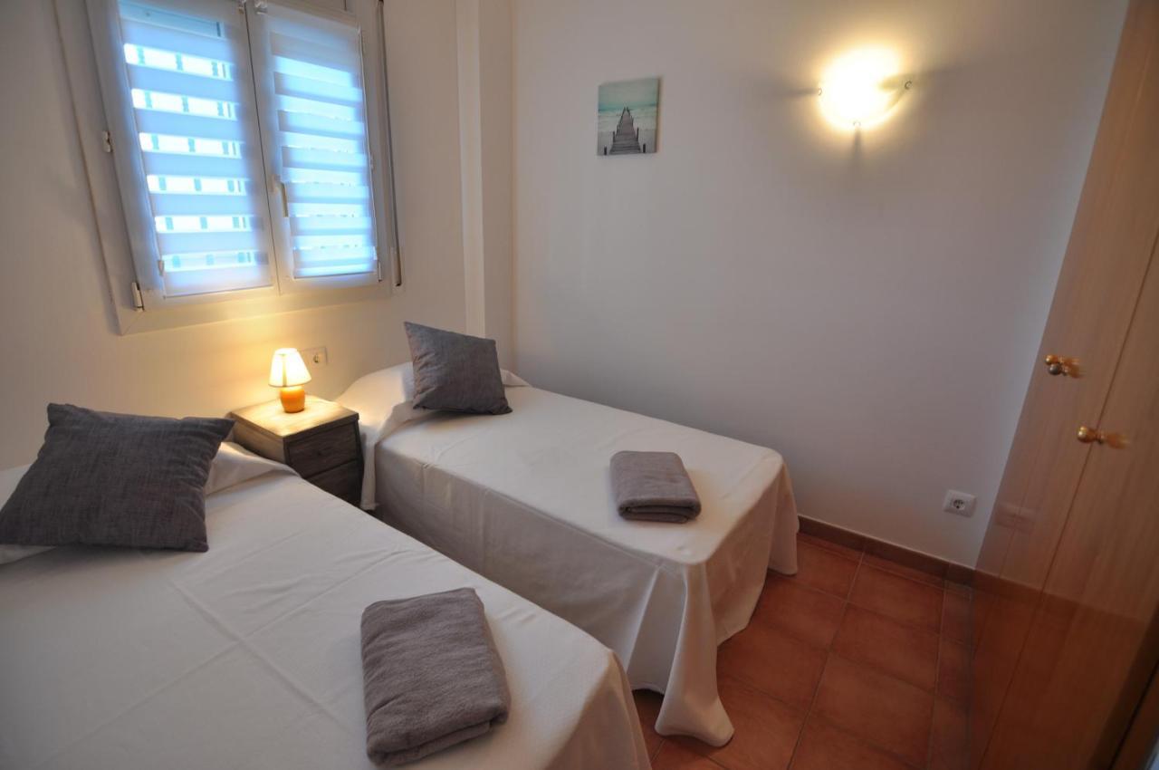 Rnet - Stella Maris Apartment โรเซส ภายนอก รูปภาพ